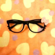 Hello Kitty霧面造型眼鏡框（粉色蝴蝶結）