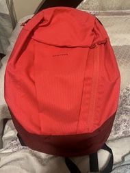 Quechua 紅色背包