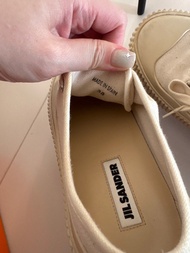 Jil Sander 白色帆布鞋