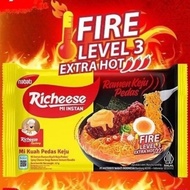 NABATI RICHEESE RAMEN/MI GORENG MULTIPACK 5+1'S