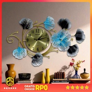 TaffHOME Luxury European Quartz Wall Clock BAOCE Movement 6168S 55cm - 25002 Original 99 Square