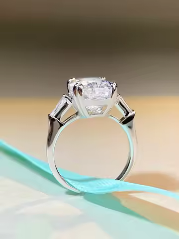 Butterflykiss 8.0CT Oval Cut Full Moissanite Diamond Ring For Women Bridal Solitaire 18k Plated Wedd