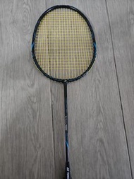 Yonex CARBONEX 7000 N(適合初學者)