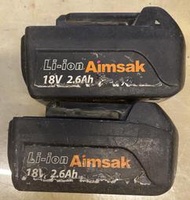 二手AIMSAK B26L 18N 18V原廠電池兩個一起售(量無電壓輸出當銷帳零件品 