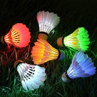4 Pcs LED Badminton Shuttlecocks Lighting Birdies Shuttlecock Glowing Badminton For Outdoor Sports SAL99
