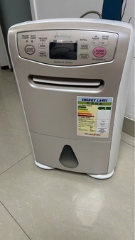 三菱抽濕機  Dehumidifier MJ-E152AK-H Made in Japan