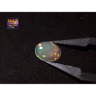 โอปอล เอธิโอเปีย แท้ ( Ethiopia Fire Opal ) โอปอลแท้ รูปไข่ Multi-Color สีเทา