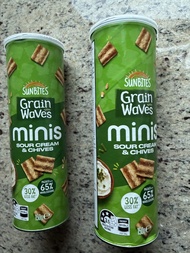 （現貨熱賣，最後兩筒）澳洲新鮮直送 sunbites Grain Waves Minis Sour cream & Chives 150g 澳洲薯片