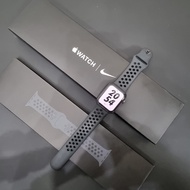 Apple Watch SE 40mm second Nike | Black Battery healt 100% exs inter