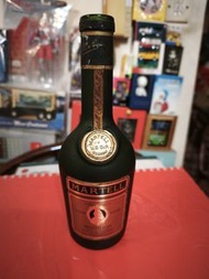 7-80 年代 Martell 金牌 馬爹利 (細裝吉瓶）