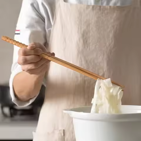 Japanese style antiskid Lo mein chopsticks Beech wood extended fried chopsticks Solid wood polished 