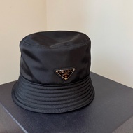 近全新✨Prada Re-Nylon漁夫帽 黑色 附盒子 M號 再生尼龍 防潑水
