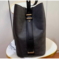 ELLE TOTE BUCKET SHOULDER BAG DARK NAVY LEATHER