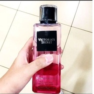 Ready stock: Victoria's Secret Victoria'S Secret Bombshell Perfume Body Mist- 250ml
