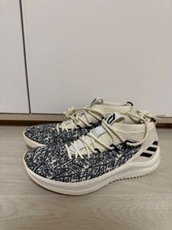ADIDAS DAME 4
