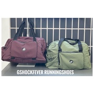 JD SPORTS Travel Bag With Carrying There Are 2 Colors.