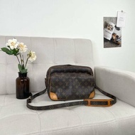 LV Nile Crossbody雙層大型相機包