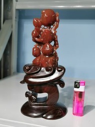 猴子獻桃 紅兔毛水晶擺設