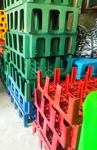 BUY 1 TAKE 1 HEAVY DUTY ELEVATED PLASTIC MATTING (2FT.X3FT.X6INCHES) (2FT.X3FT.X8INCHES) and (2FT.X3