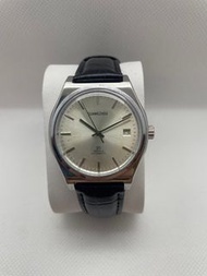 【經典 36mm】廣州牌 GUANGZHOU 21鑽手上鍊機械錶 (帶日曆/銀色放射面/古董正裝錶)