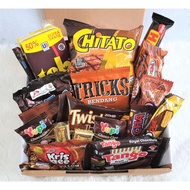 terbaru hampers snack gift box / hampers snack / snack box / gift box - cokelat - b
