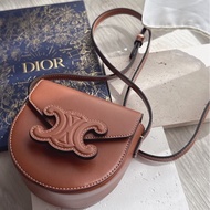 Celine棕色凱旋門小包斜背包