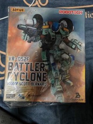 Robotech 32FIVE VR-052F Battler Cyclone 變形機甲 機甲創世紀