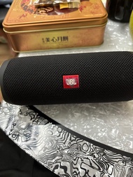 JBL flip 5