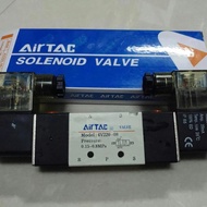 Special Solenoid Valve 4V220-08 110 V