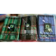 Kain sarung lelaki ( Gajah Duduk)