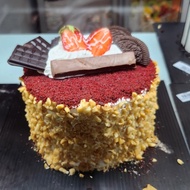 Redvelvet Peanut Nature Cakes Bali / Kue tart / Bday cake / Kue ultah