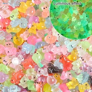 {Newcat}  Resin Decorations Mini Resin Figurines Glow the Dark Miniature Figures for Garden Aquarium