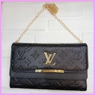8034XY~Pb+Sling_xw:bag%ts:clutch%CK:bag%sf:(With%mh:dust%uU:bag)