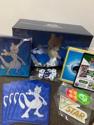 ［美版PTCG]✨S10b Pokémon Go ETB 配件 $70✨（包括圖中所有）