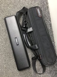 Yamaha Flute 221 with Case and Bag 長笛連盒及袋 $1200