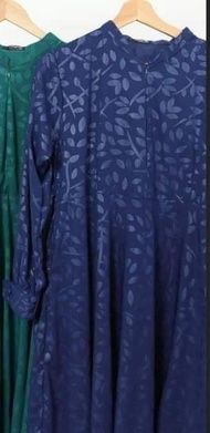 Gamis hermosa embos motif katuk warna navy biru dongker