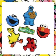 [Ready Stock] Crocs Jibbitz - Button Crocs - Charms - B8