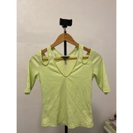 Second-Hand Shirt urban revivo Brand