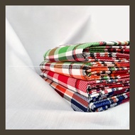 Kain Selimut Corak Petak / Kain Cotton Polyester / Lebar 80 Inci (Dipotong Mengikut Meter)