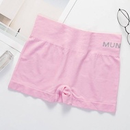 กางเกงซับใน Munafie ผ้านิ่ม ใส่สบาย  บ๊อกเซอร์ผู้หญิง สไตล์แฟชั่น ผ้านุ่มใส่สบาย รอบเอว 24-40 นิ้ว