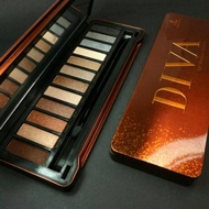 LT PRO DIVA EYESHADOW PALATTE