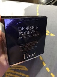 Dior 超完美持久氣墊粉餅 搖滾訂製版（010）