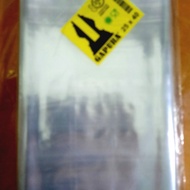 Clear plastic bag 25 X 40 cm.