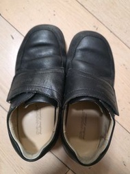 Dr Kong 黑皮鞋31碼