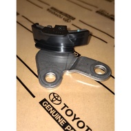 Timing chain guide 13554-0C010 / 75020 TOYOTA 2TR, INNOVA FORTUNER HILUX.. ORIGINAL ORIGINAL