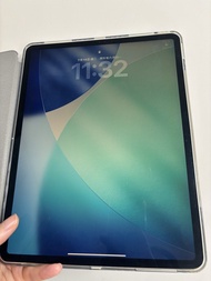 正常使用iPad Pro 12.9吋 （第三代）256GB 可流動數據號碼 勁好用，打電話視像（MON冇花，殼有花凹損耗）介意勿擾，觀塘地鐵交收