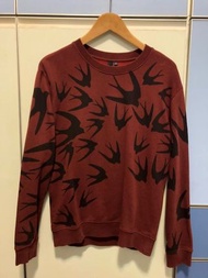 MCQ Men's Red Swallow-Print Cotton Sweatshirt 燕子酒紅色衛衣