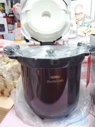 油塘即交收 現貨  最新款 高貴 亮眼啡色 全新品 最低價 日版 不 銹鋼款  Thermos  cookers 4.5l 真空煲 燜燒鍋 燜煮烹調器 有意快者油塘即取  啡色   抵用之選 罕有不銹