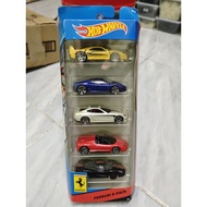 Hotwheels Ferrari 5 Pack (Enzo,F40,458 Italia,430 Scuderia,612 Scaglietti)