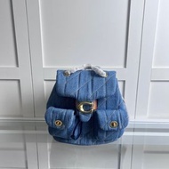 Coach 牛仔布迷你揹包